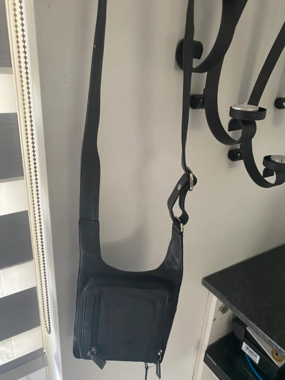 Black Leather Crossbody Bag image indicator(2)