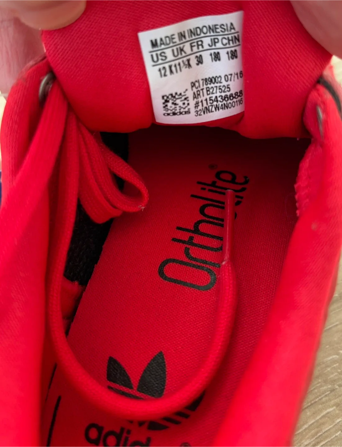 Adidas Superstar Red Youth Size 12K - BNWT image indicator(5)