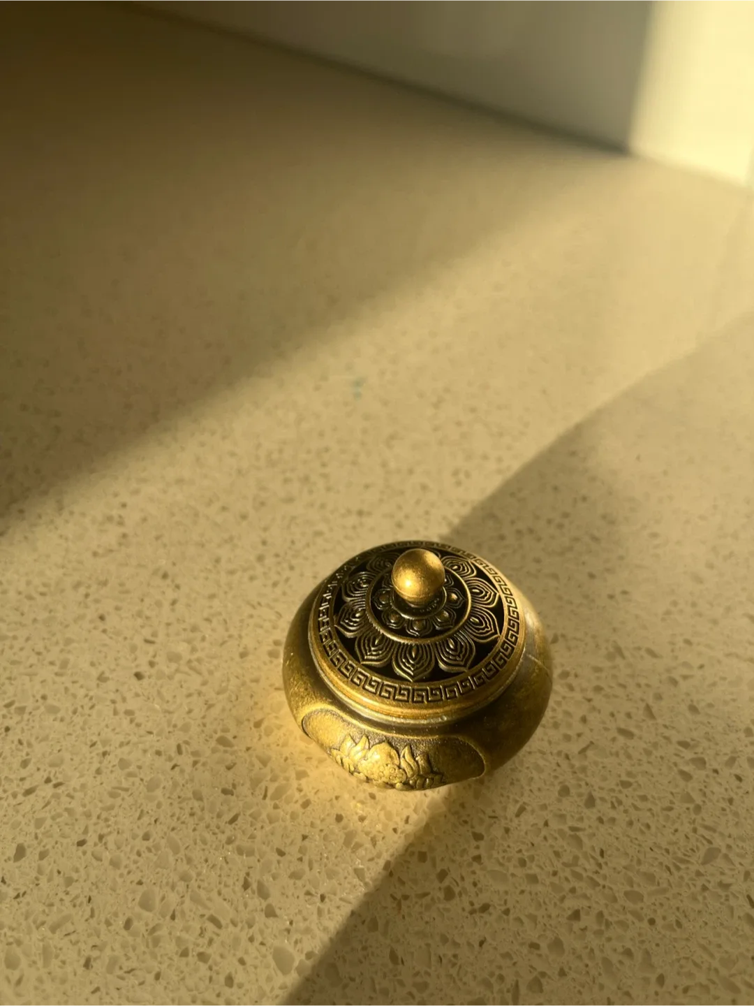 Mini Brass Incense Burner image indicator(5)