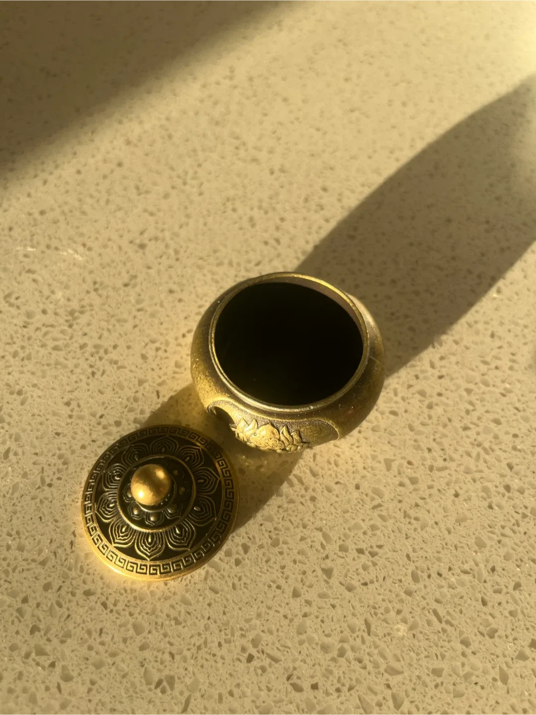 Mini Brass Incense Burner image indicator(7)