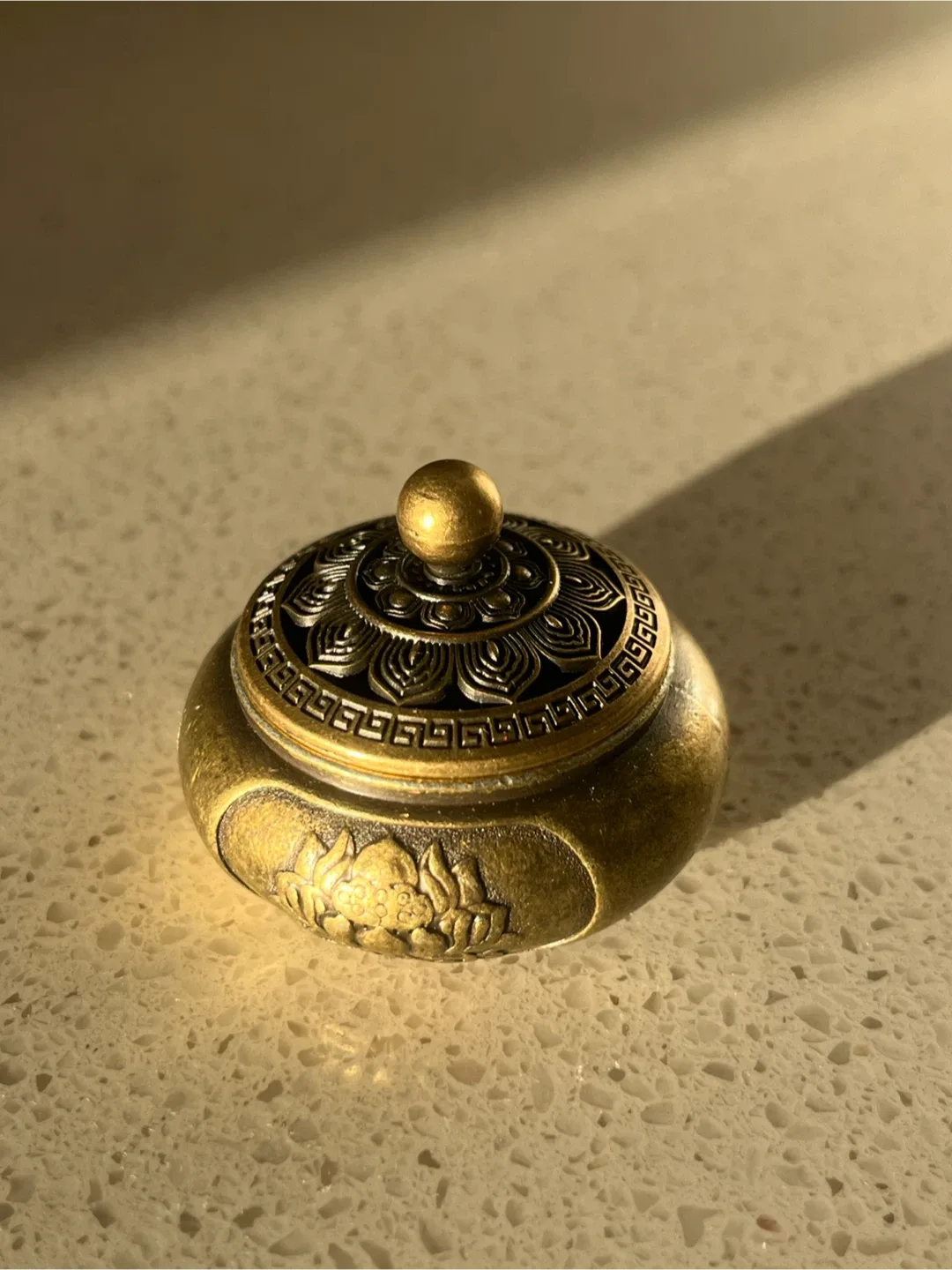 Mini Brass Incense Burner image indicator(2)