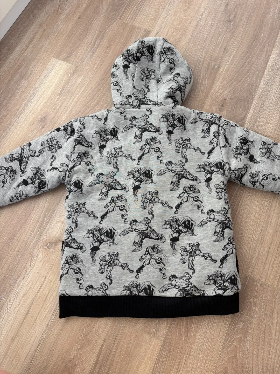 Marvel Hoodie - Size L (10/12) image indicator(3)