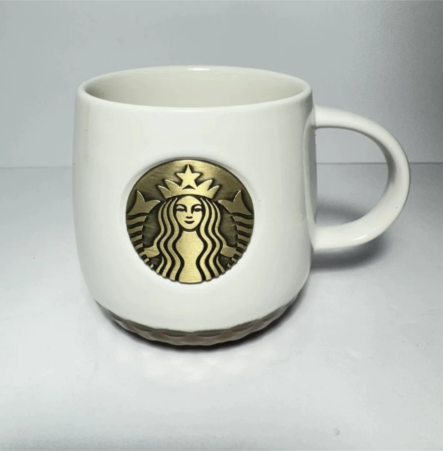 Brand new 2020 limited edition Starbucks mug image indicator(3)