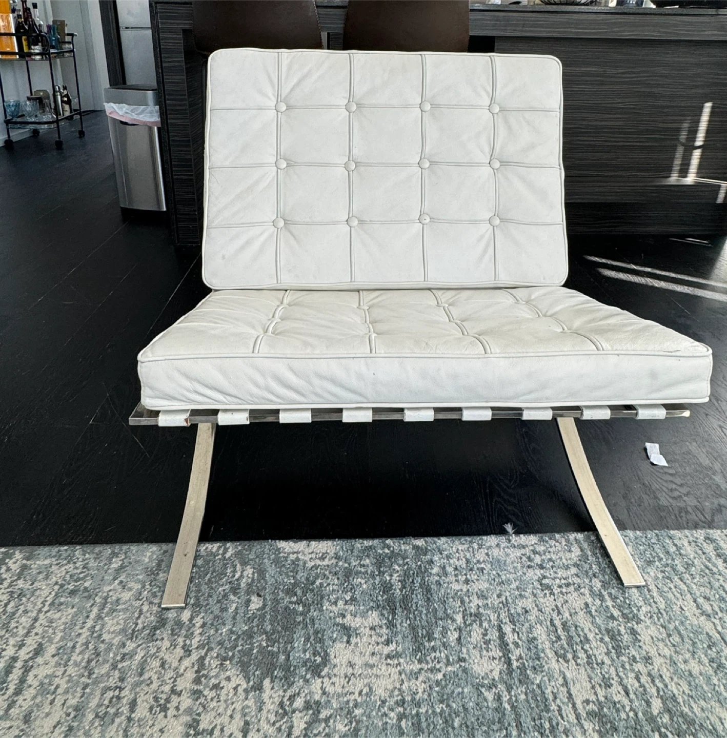 White Barcelona Chair - photo 2