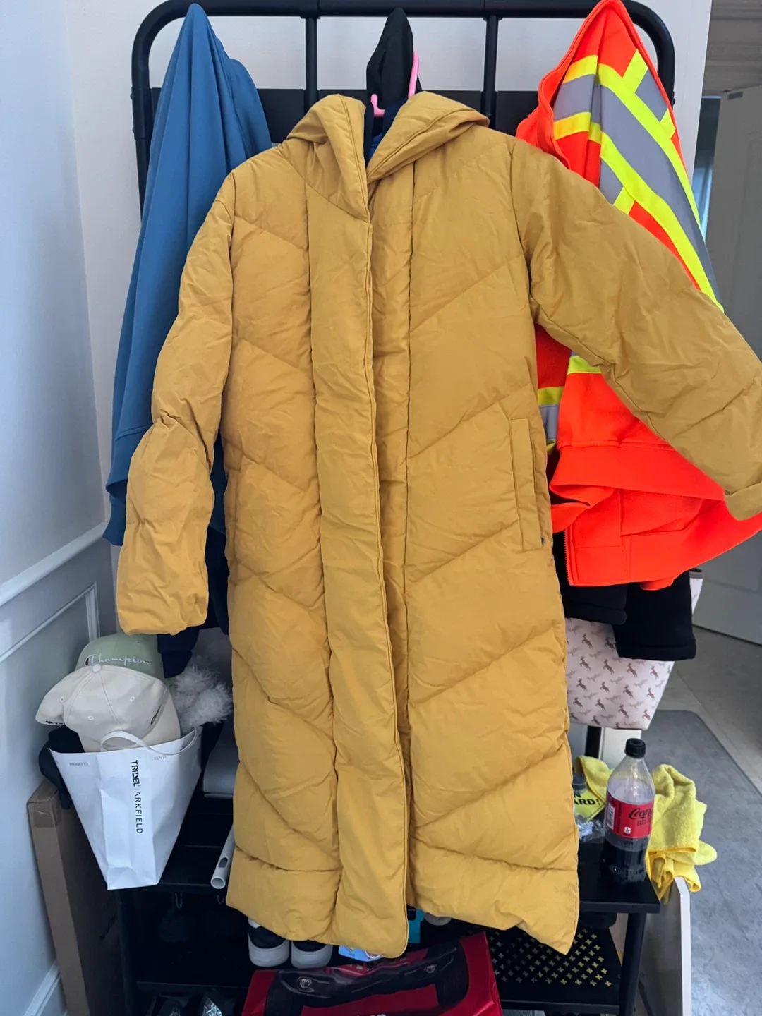 Wilfred Duvet Puffer Coat - Size Small image indicator(2)