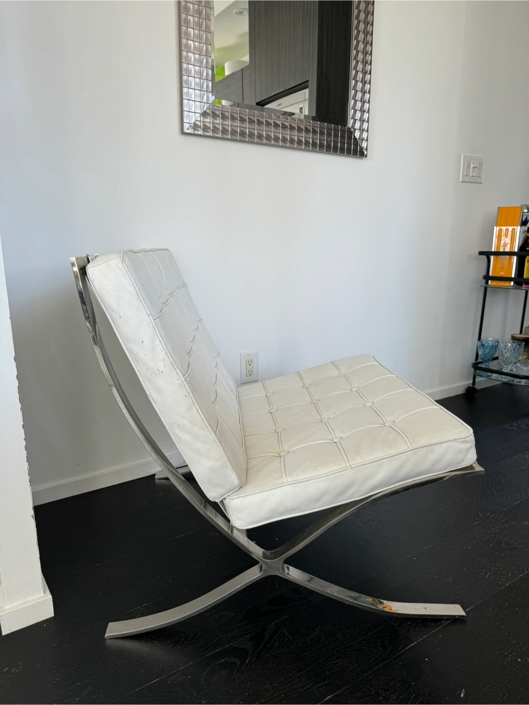 White Barcelona Chair - photo 5