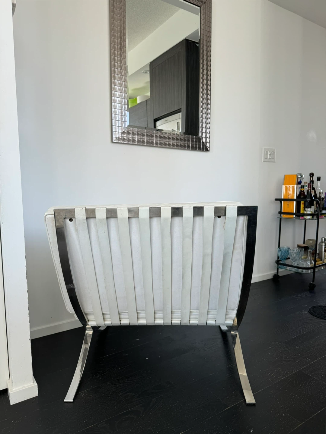 White Barcelona Chair - photo 4