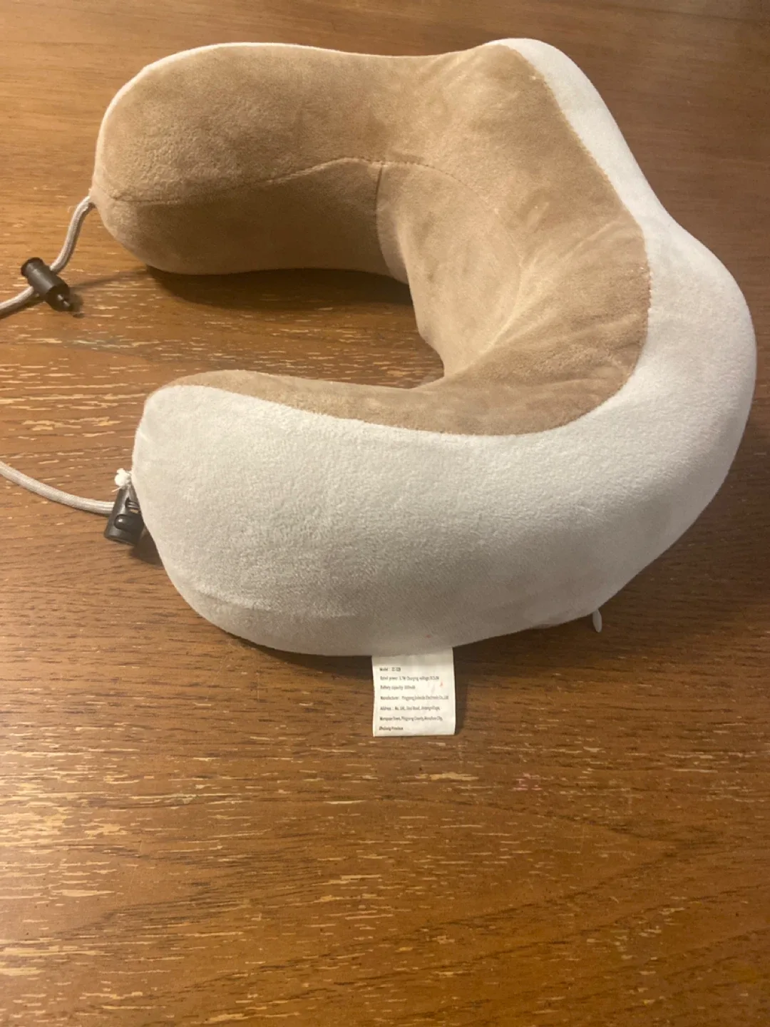 Massage U-Shaped Travel Neck Pillow image indicator(2)