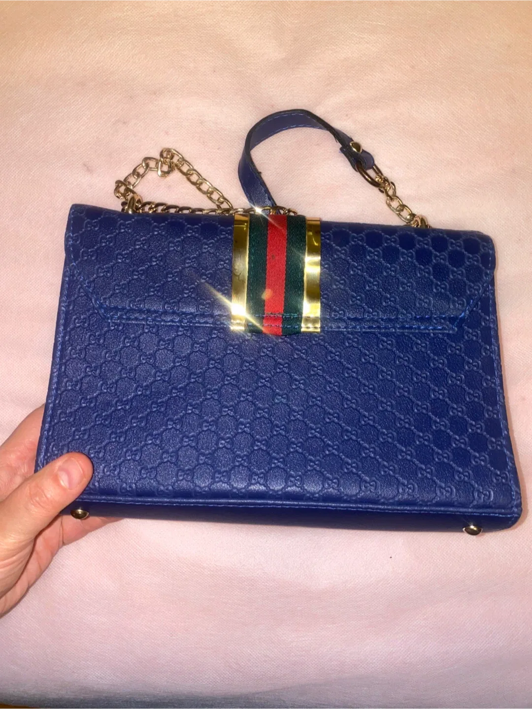 Simple navy blue bag. Used. Clean image indicator(2)