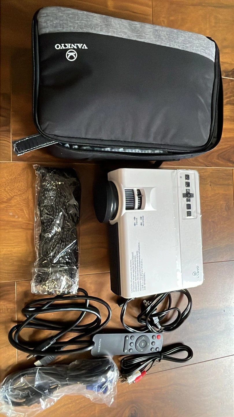 Vankyo Projector with Case & Accessories