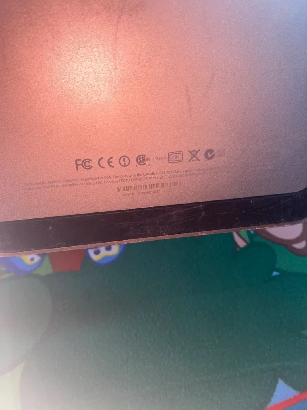 Apple iMac 21" Desktop Computer (white screen) image indicator(2)