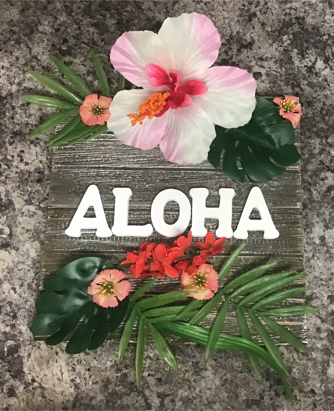 Aloha Floral Wood Signs image indicator(3)