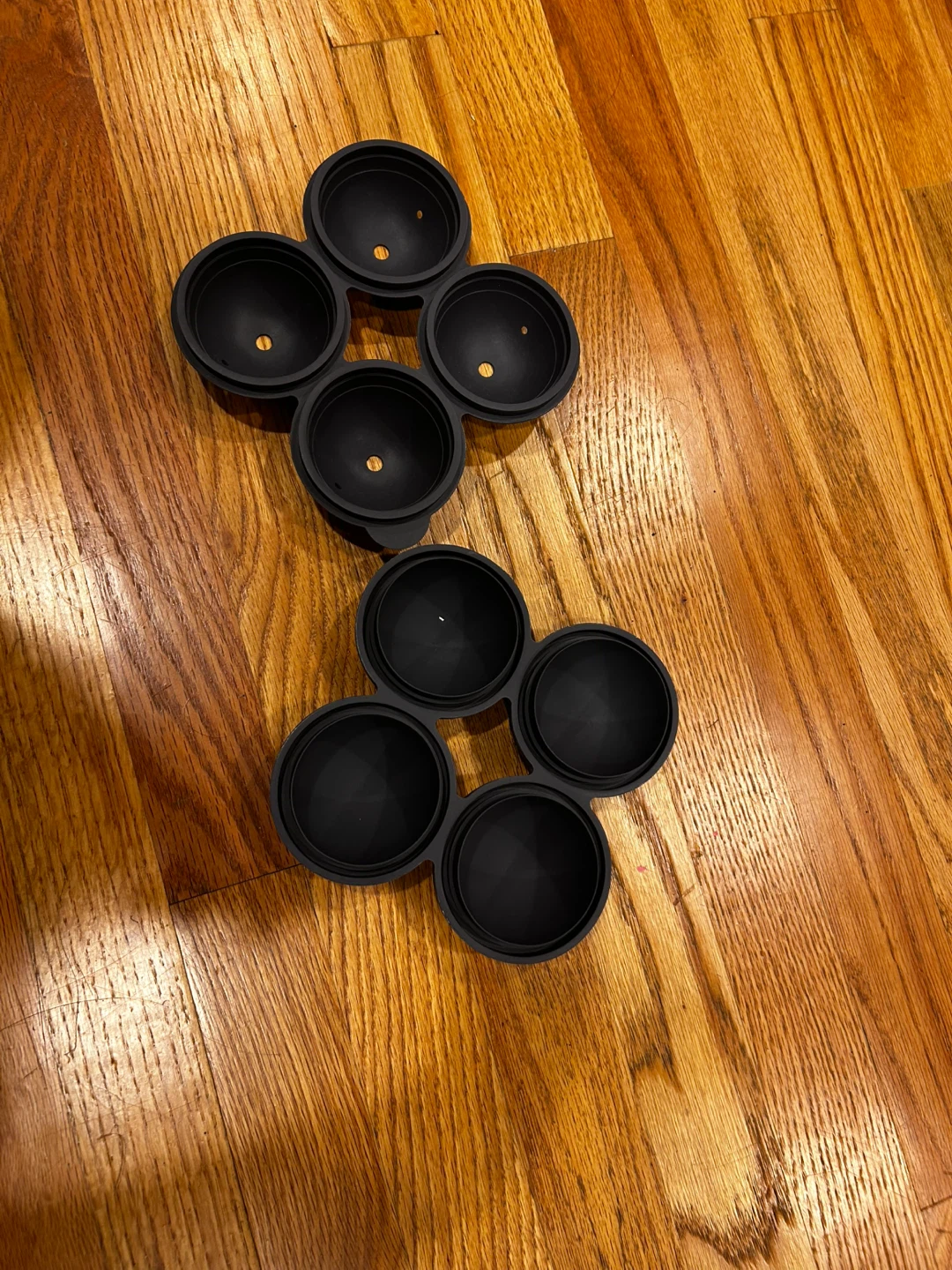 Silicone Round Ice Cube Maker - photo 2