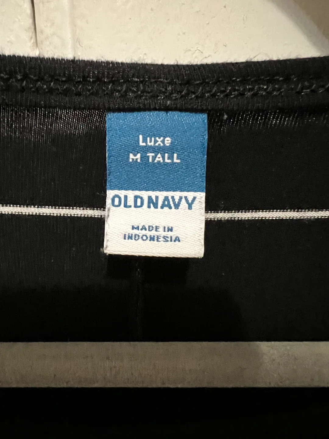 Old Navy Black Striped Luxe Long Sleeve - M Tall image indicator(2)