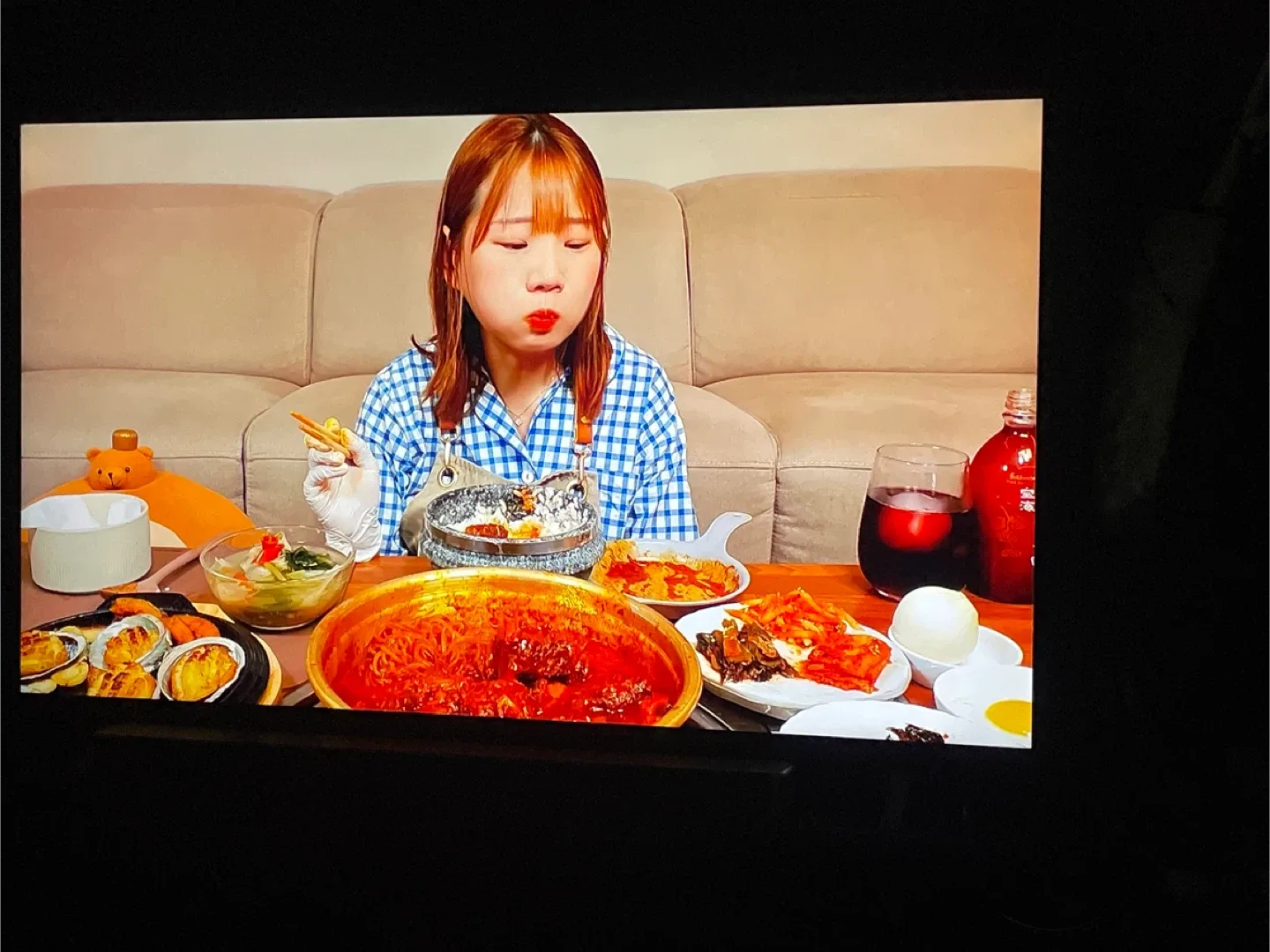 LG Smart TV with webOS 🧡 image indicator(5)