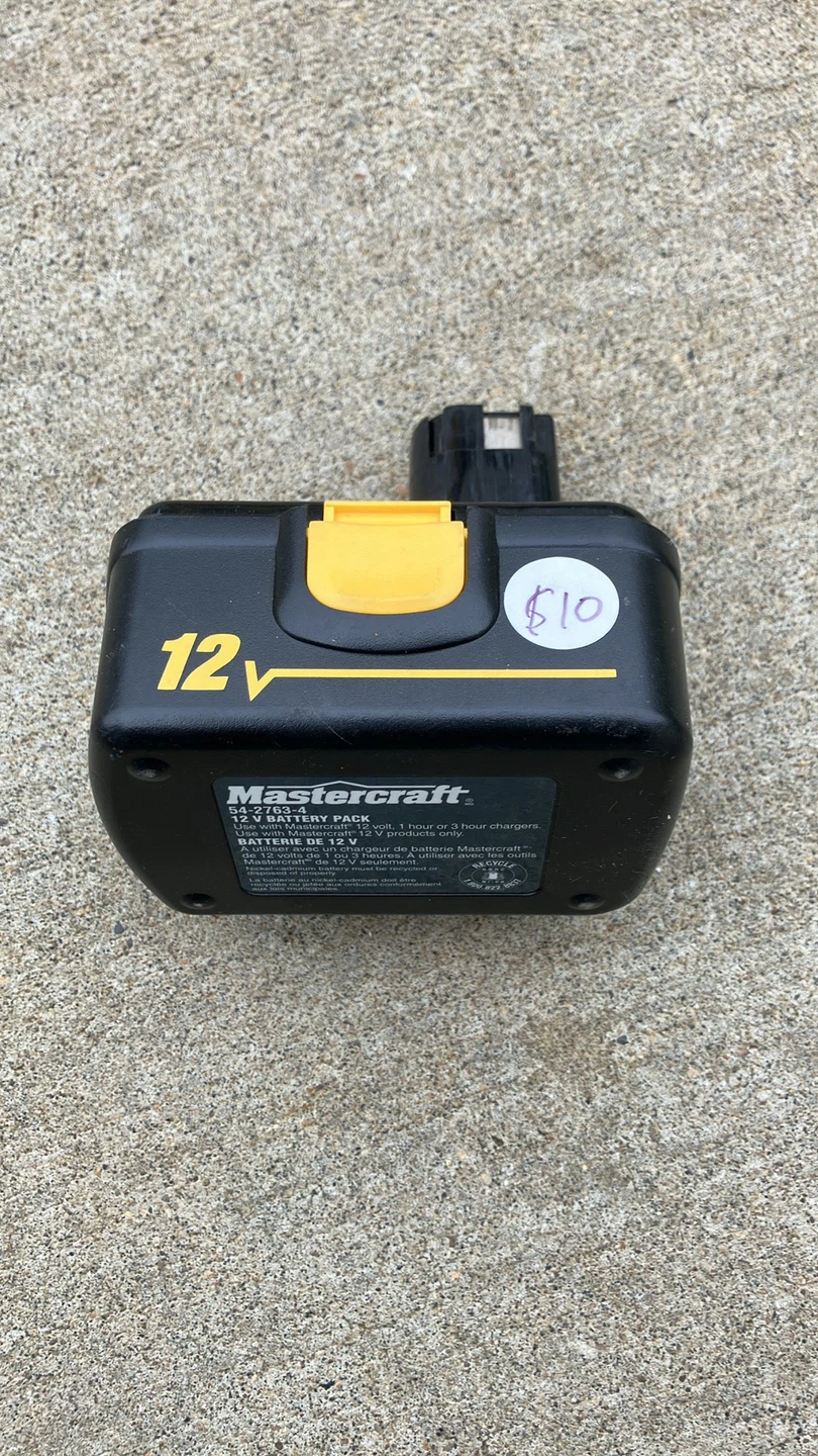 Mastercraft Old 12V Battery
