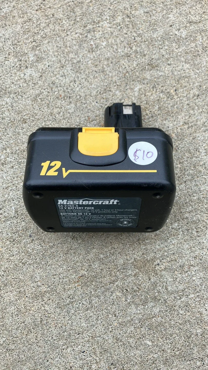 Mastercraft Old 12V Battery thumbnail