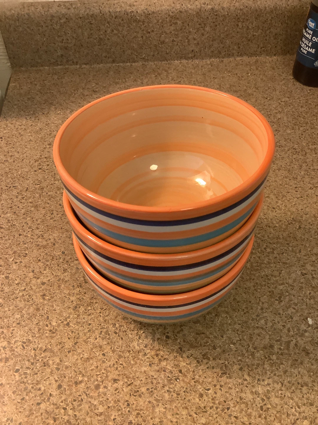 Dinnerware: three orange bowls 🧡