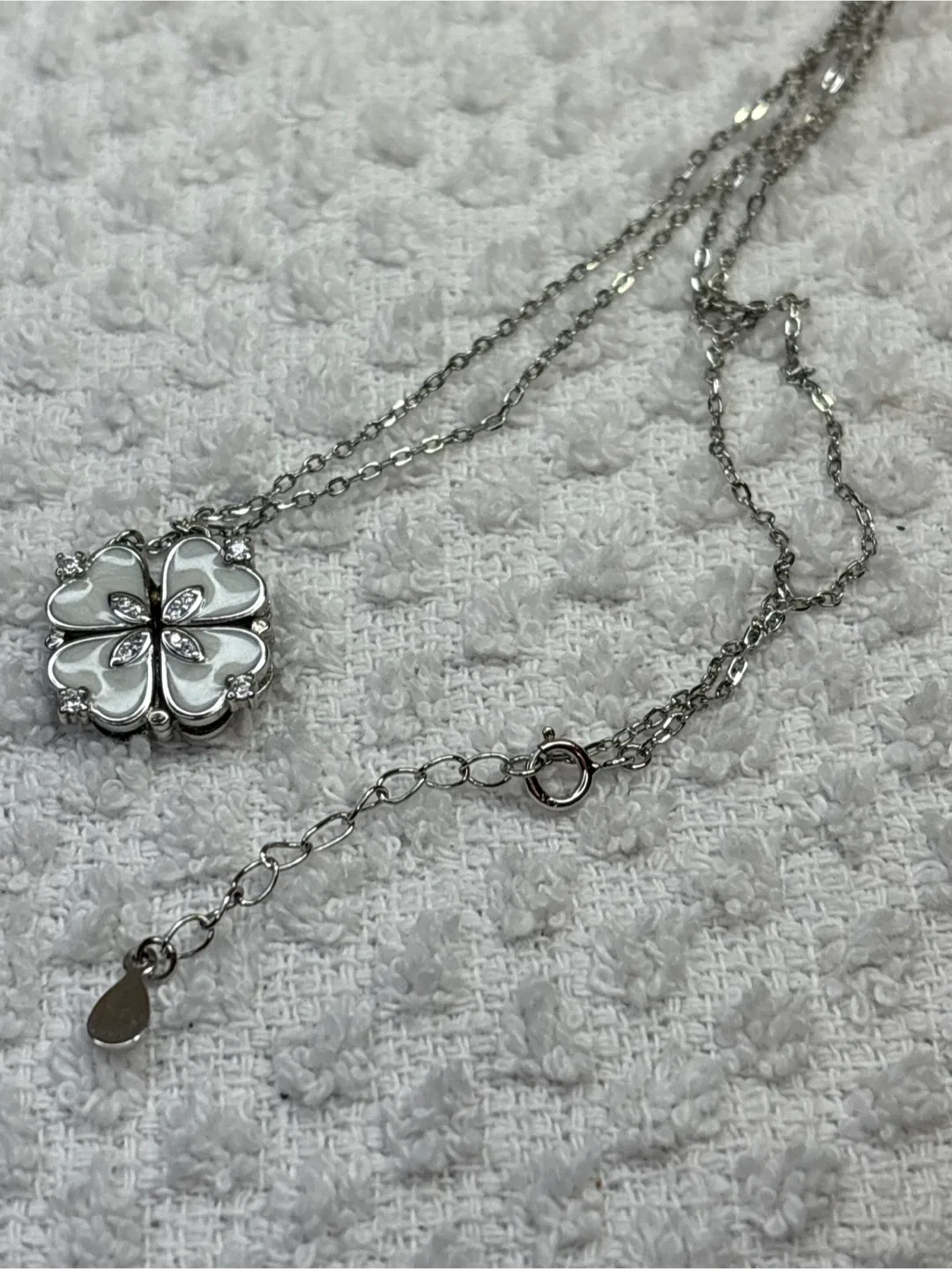 Four Leaf Clover Necklace . Sterling.
