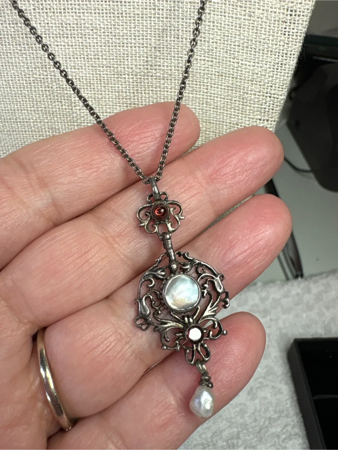 Victorian pendant Necklace with Pearl image indicator(7)