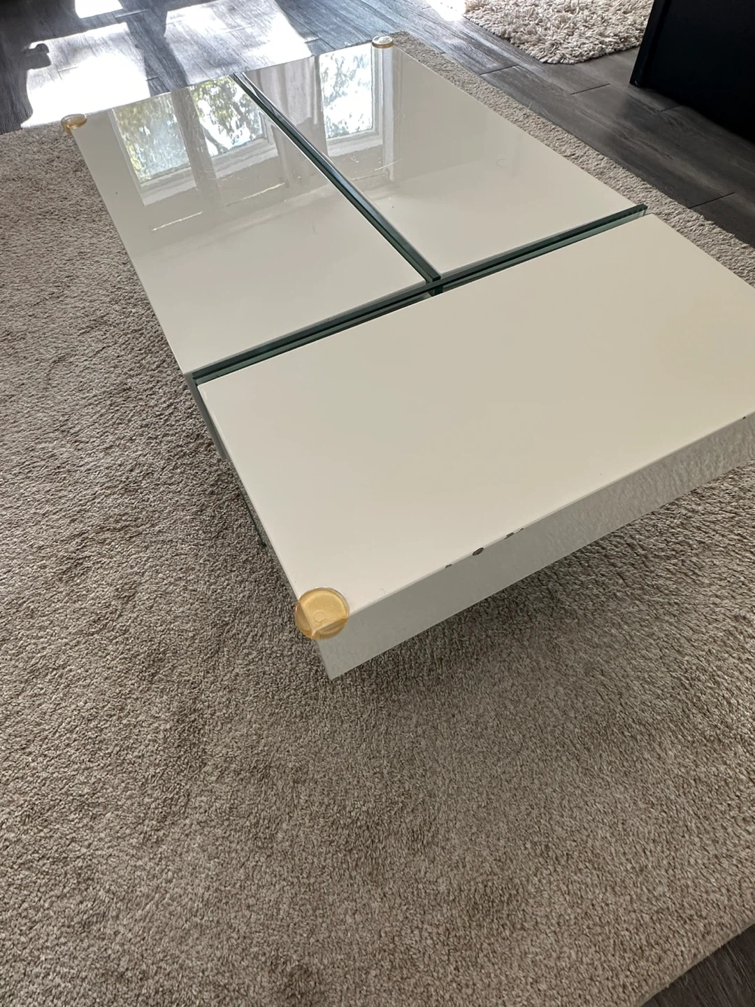 White Coffee Table with Glass Legs - photo 3