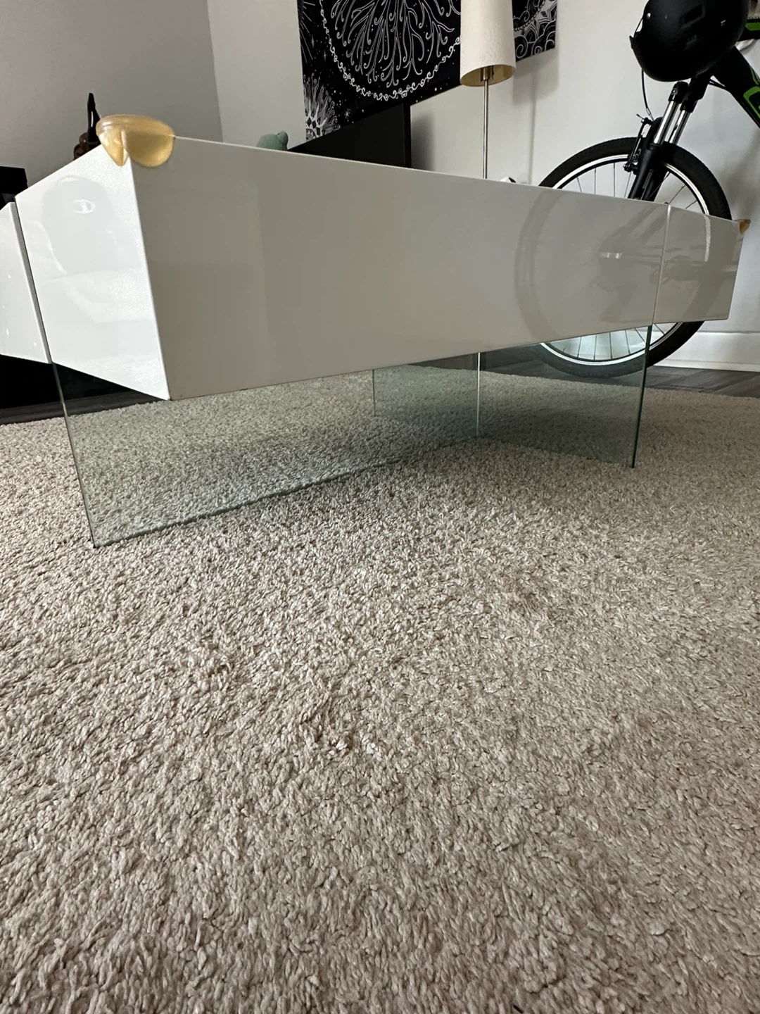 White Coffee Table with Glass Legs - photo 4