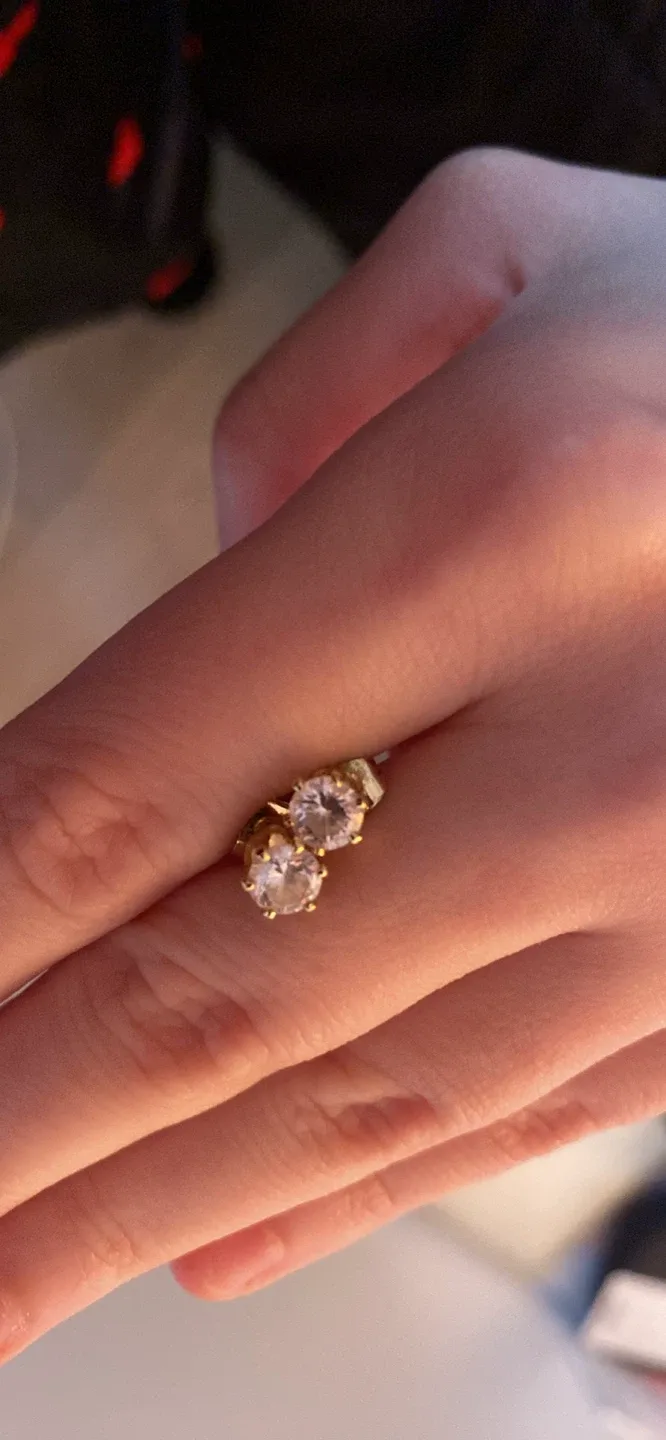 Gold plated Stud Earrings image indicator(2)