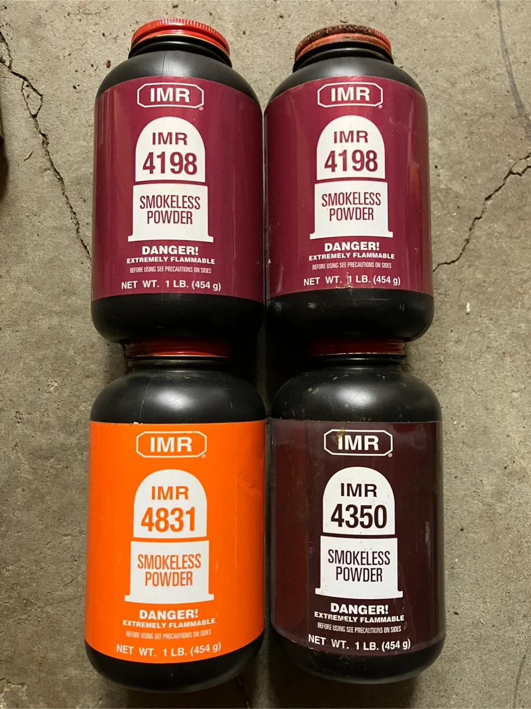 Various Smokeless Powder & Propellants image indicator(4)