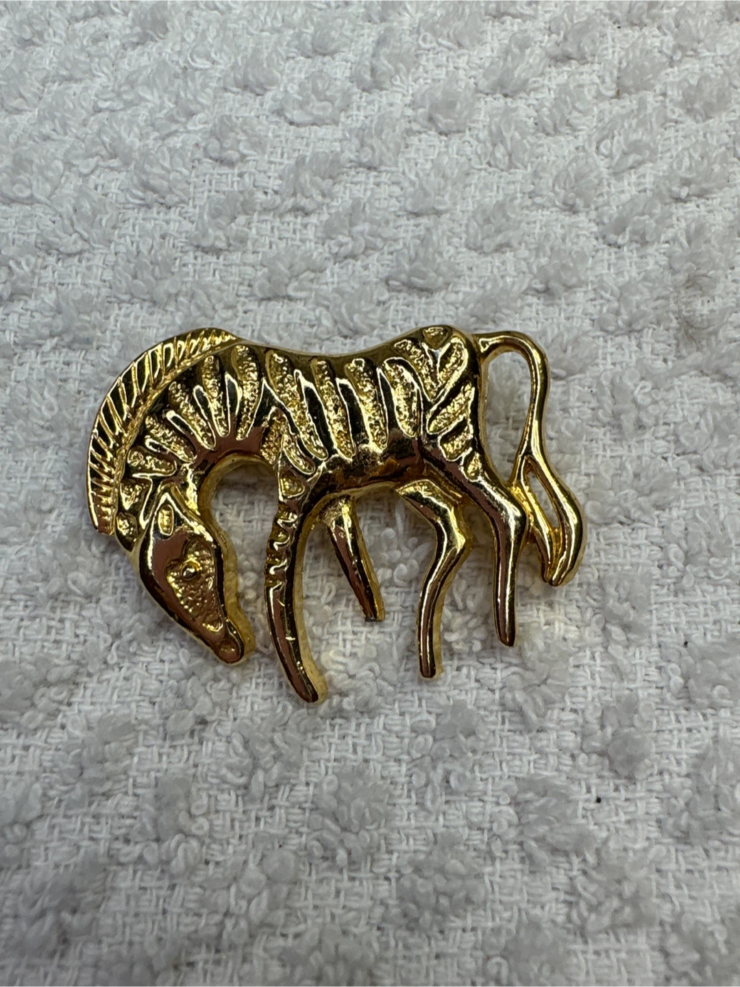 Vintage Gold Tone Jewelry Lot - photo 3
