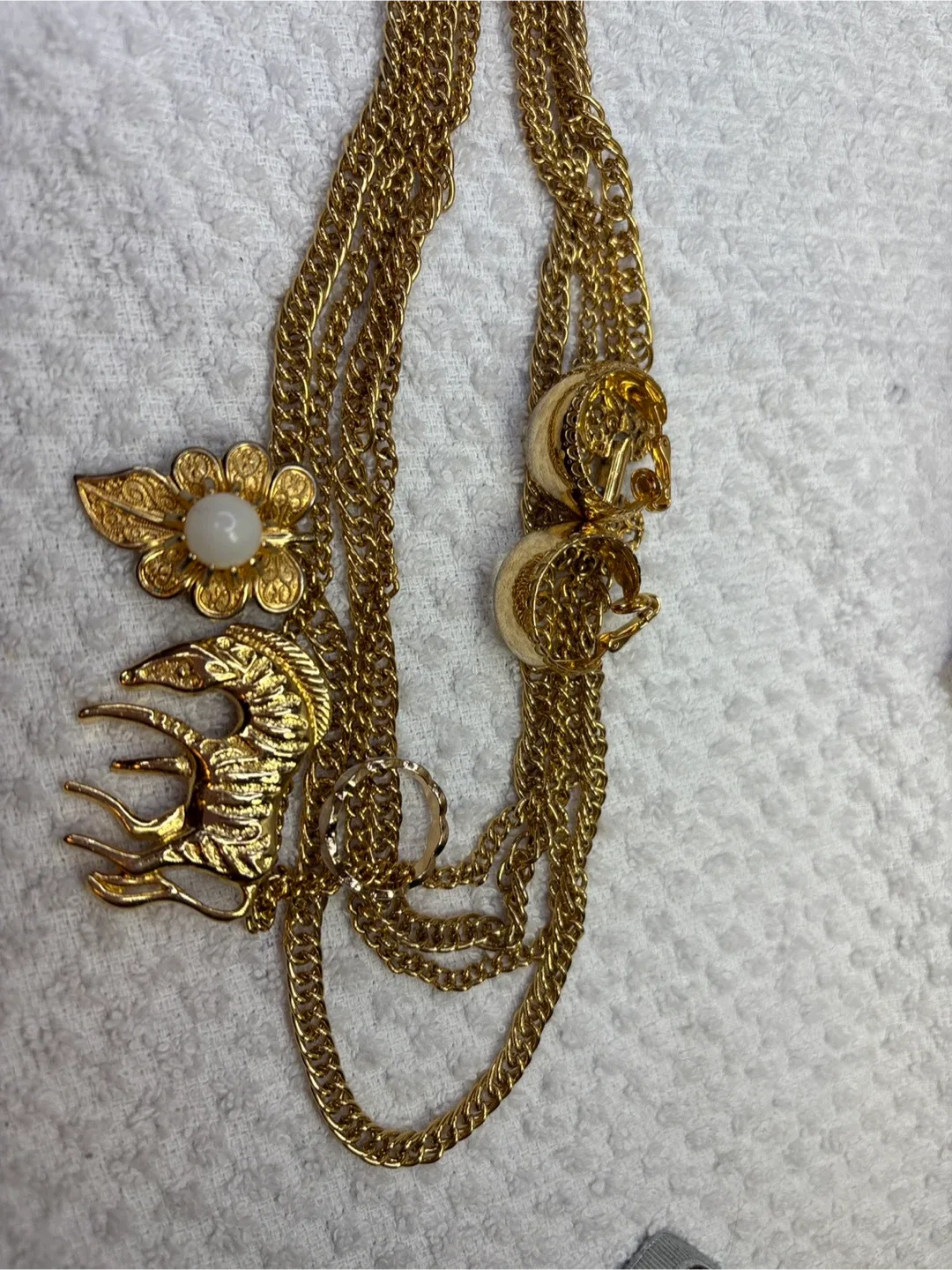 Vintage Gold Tone Jewelry Lot