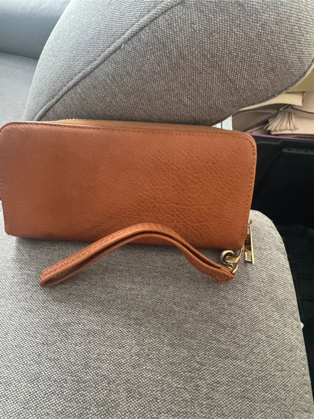 Michael Kors Fulton Black Wallet image indicator(5)