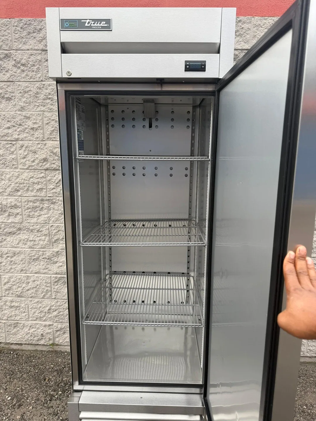 True T-23F-HC Commercial Freezer - Like New! image indicator(3)