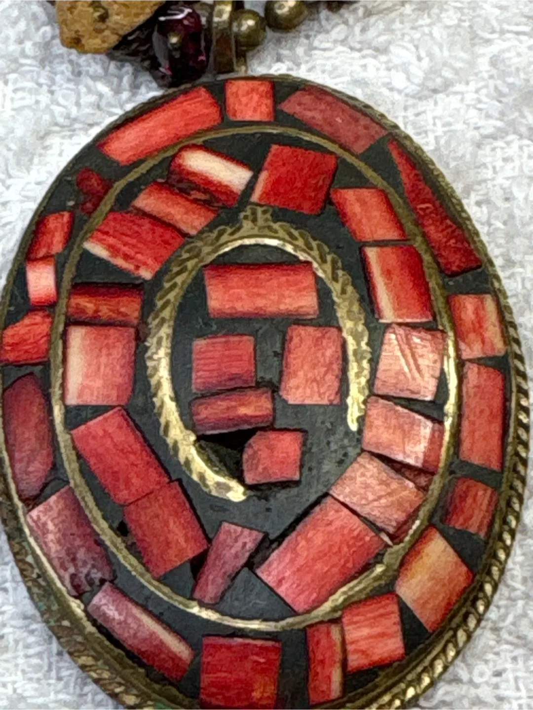 Silver tone necklace with coral inlay & Jasper. image indicator(2)