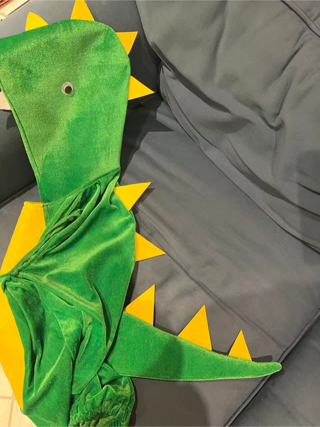 Dinosaur Costume - Kids Size 130 - photo 4
