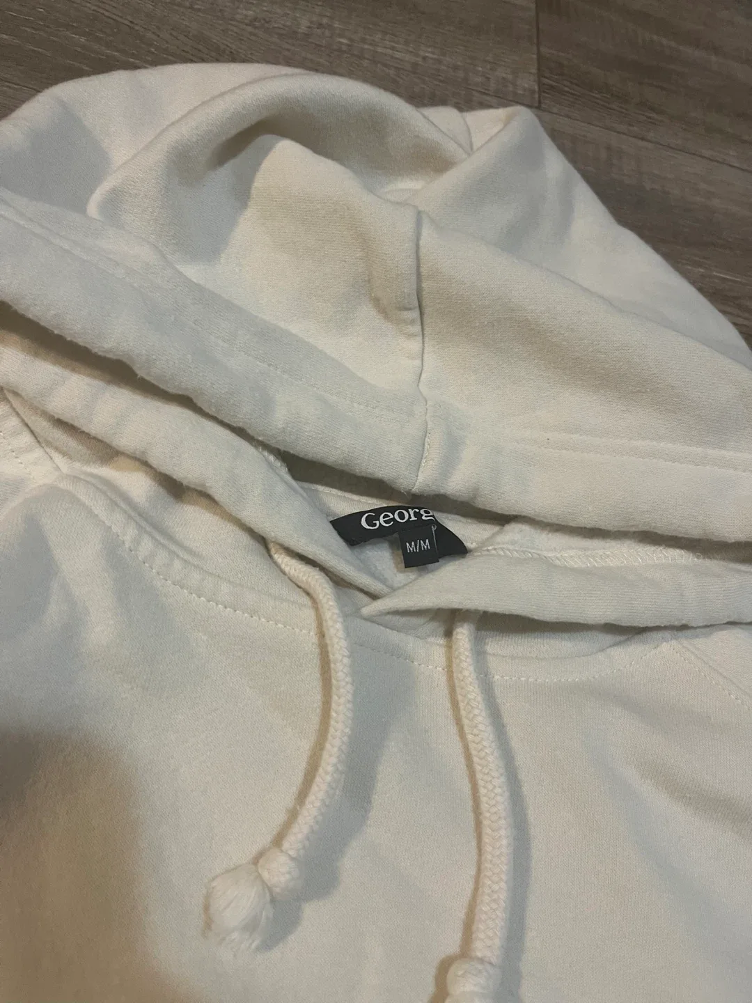George Beige Hoodie - Size M image indicator(2)