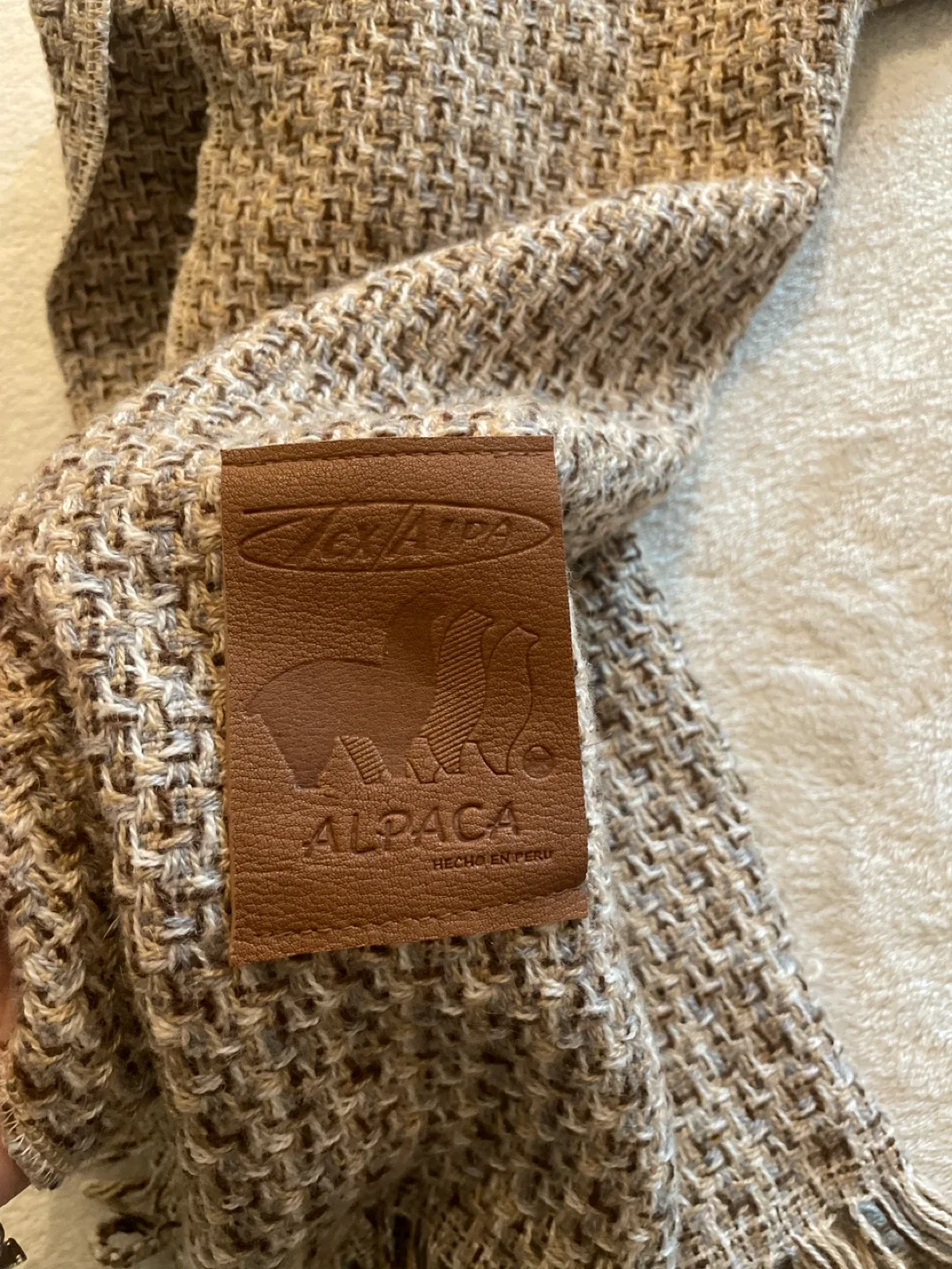 Zeal Alpaca Scarf - Made in Peru image indicator(2)