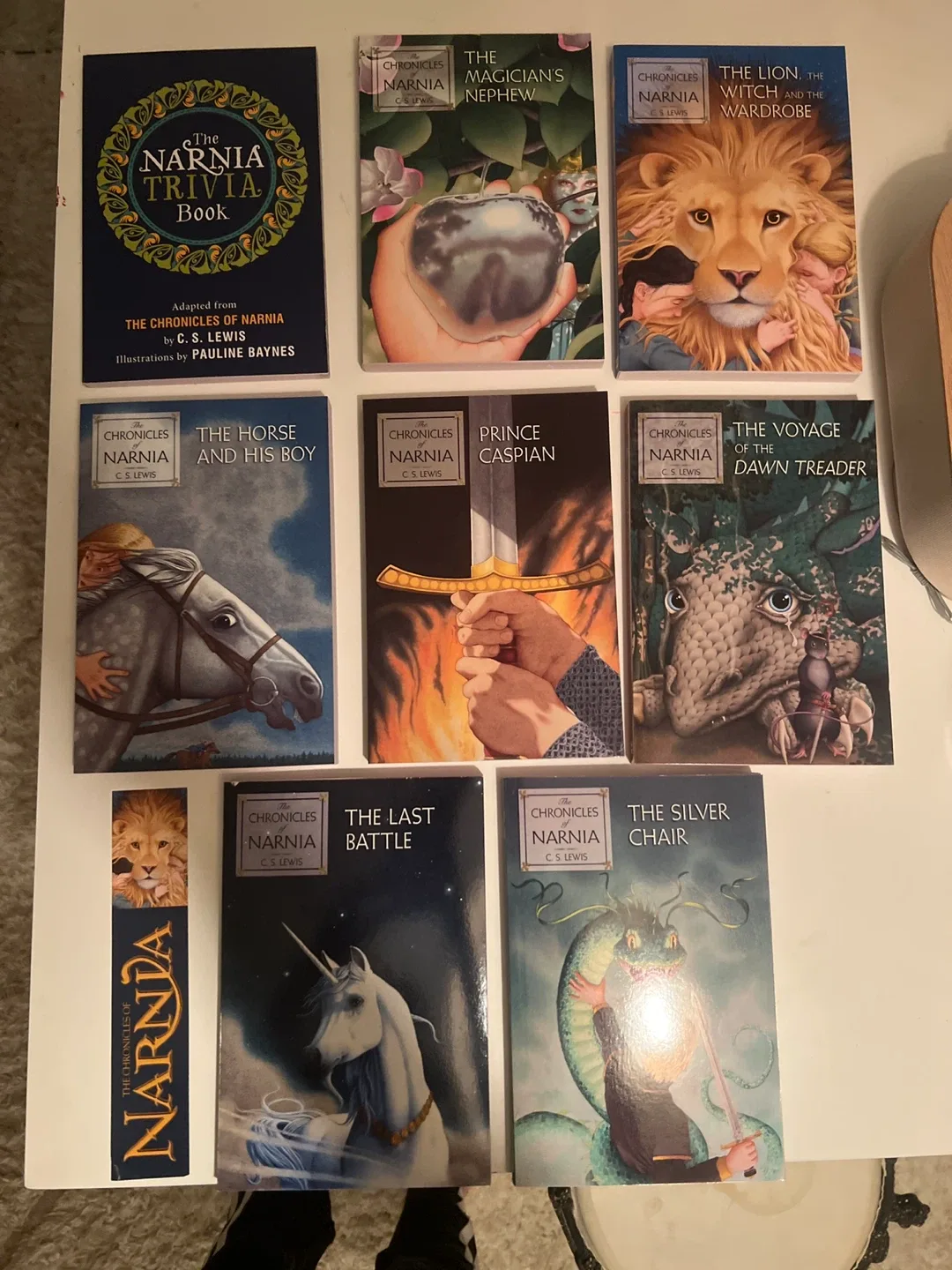 The Chronicles of Narnia Box Set by C.S. Lewis image indicator(3)