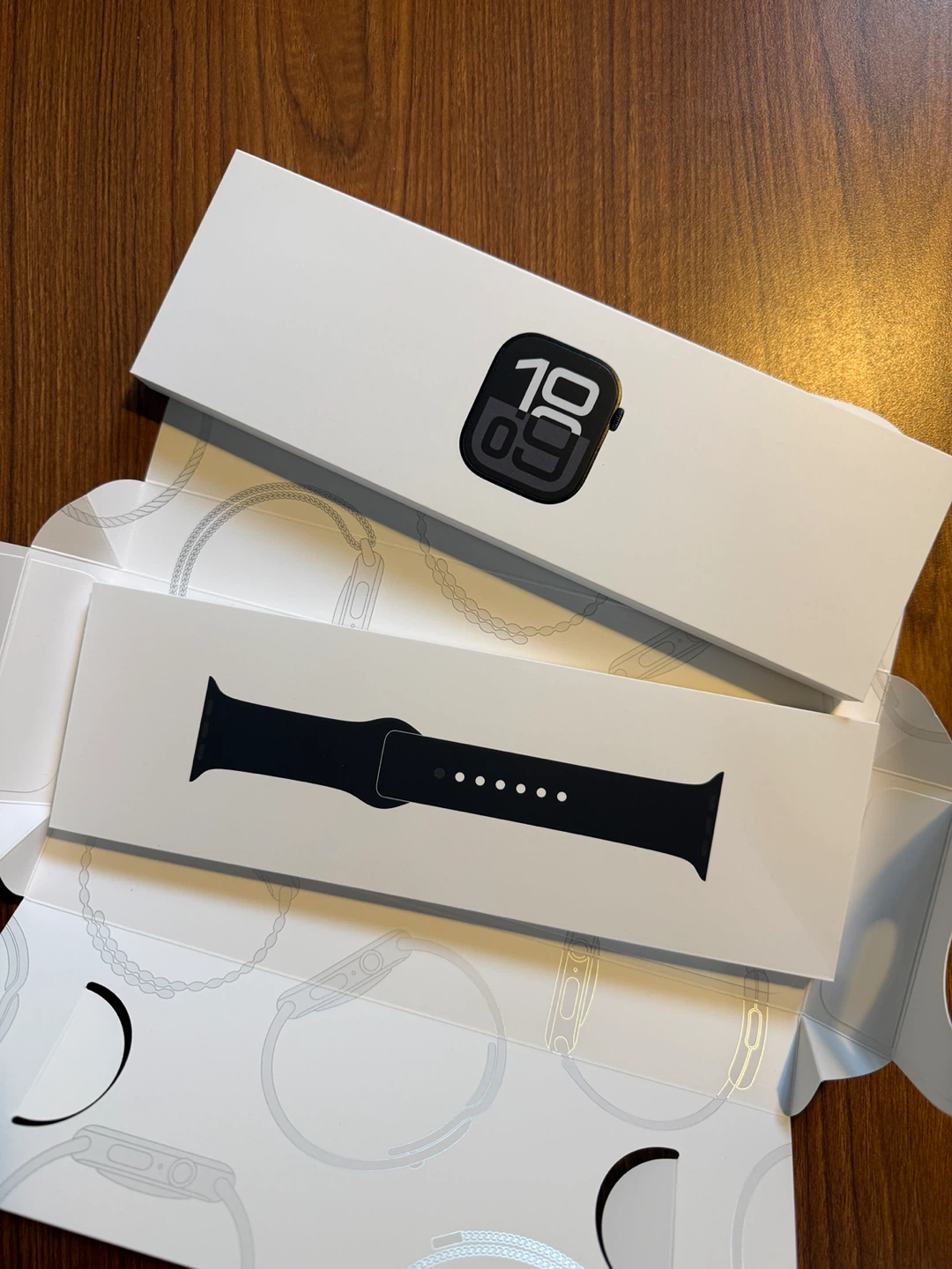 Apple Watch Series 10 42mm Black - New! - photo 4