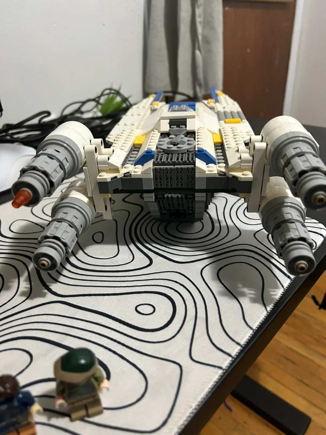 LEGO Star Wars U-Wing Fighter Set image indicator(6)