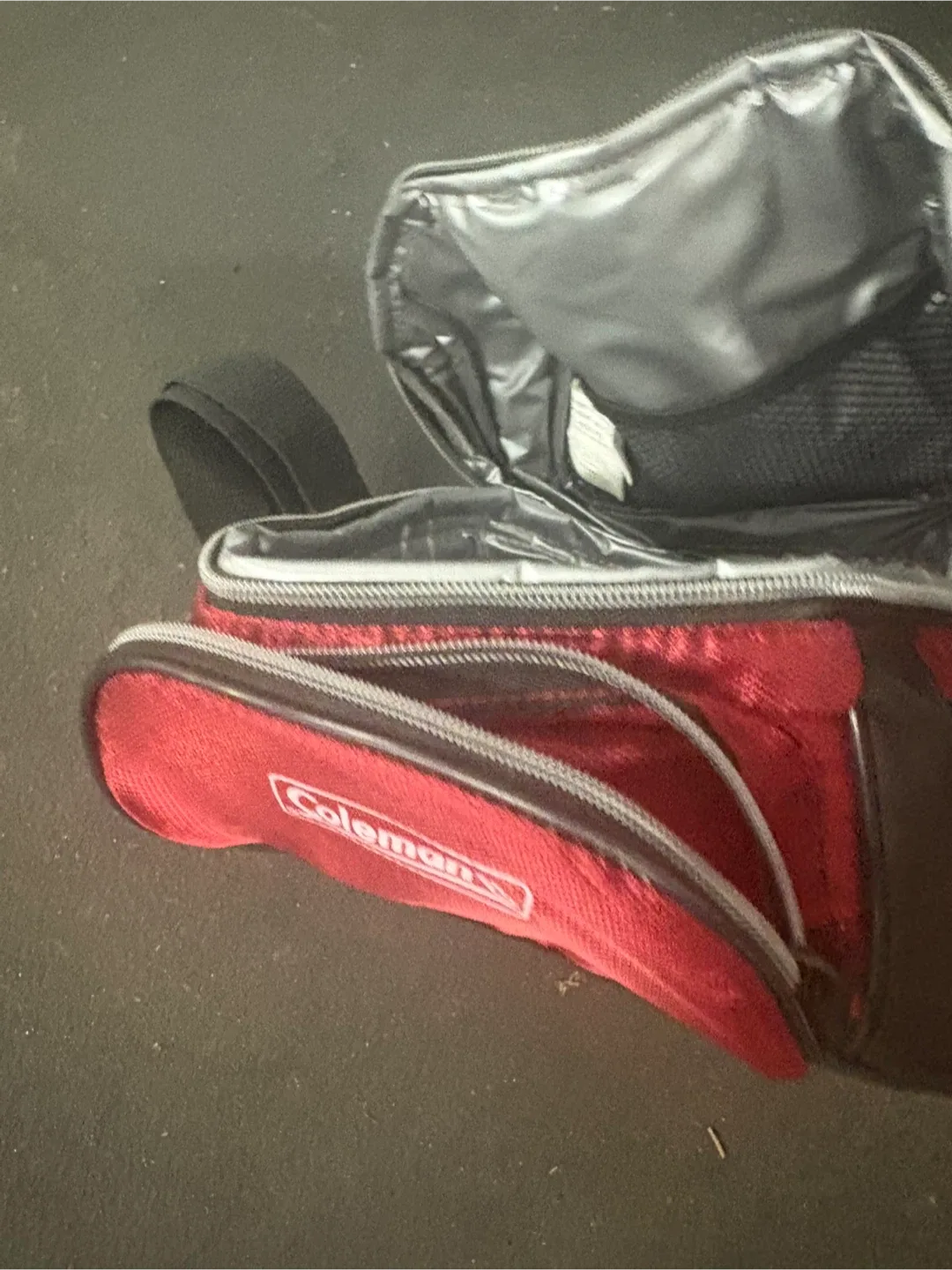 Coleman Red & Black Lunch Bag image indicator(2)