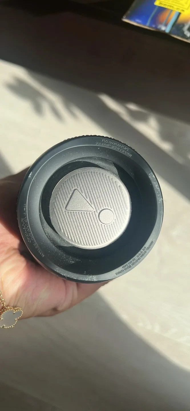 JBL Flip 5 Portable Bluetooth Speaker - Black image indicator(3)