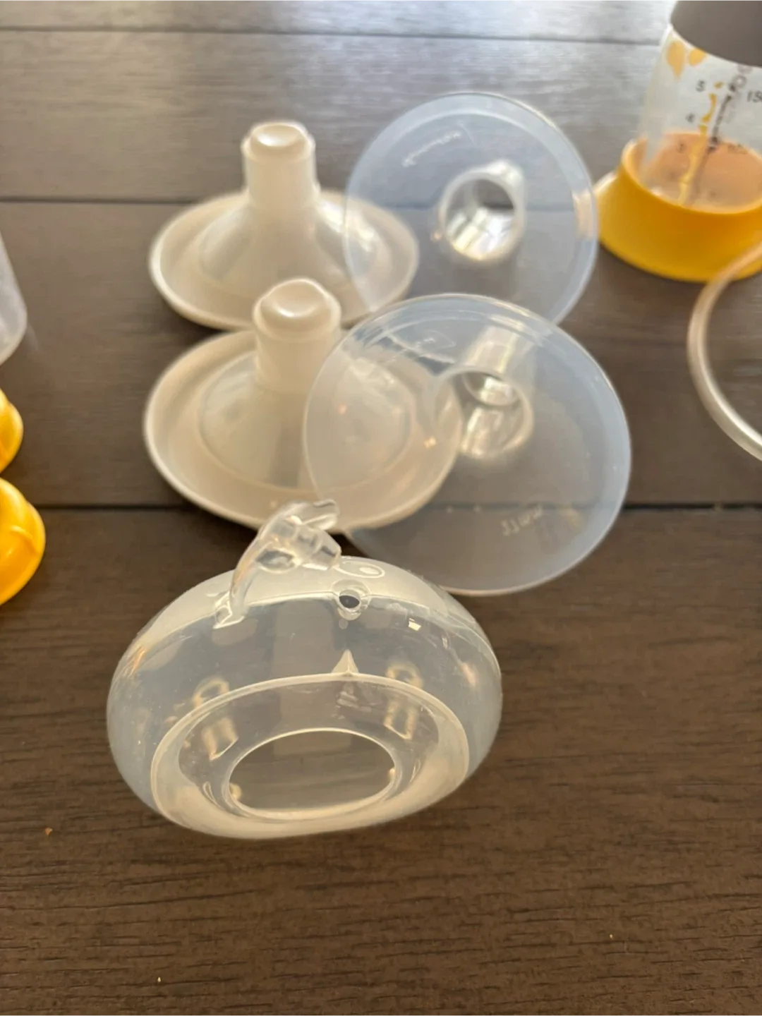 Medela Swing Maxi Double Electric Breast Pump image indicator(5)