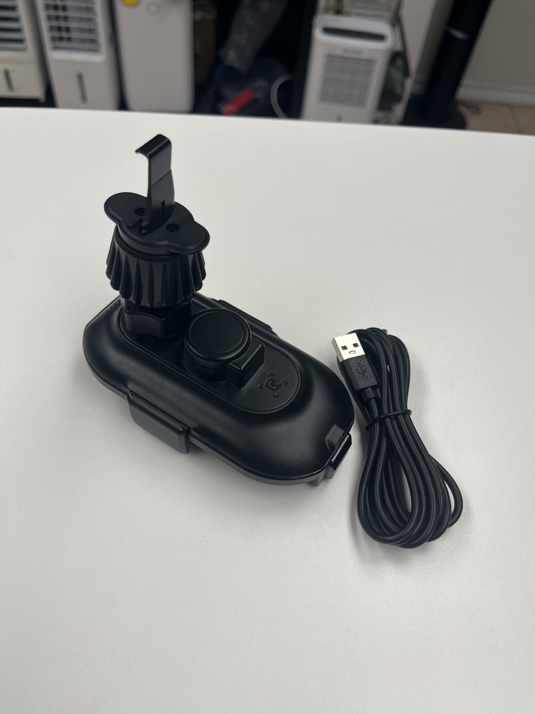 Wireless Car Charger Mount - photo 2