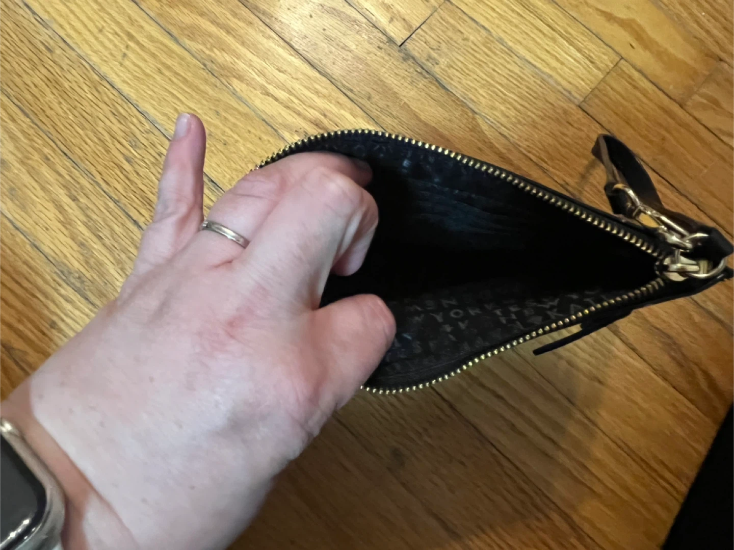 Kate Spade Black Wristlet - photo 3