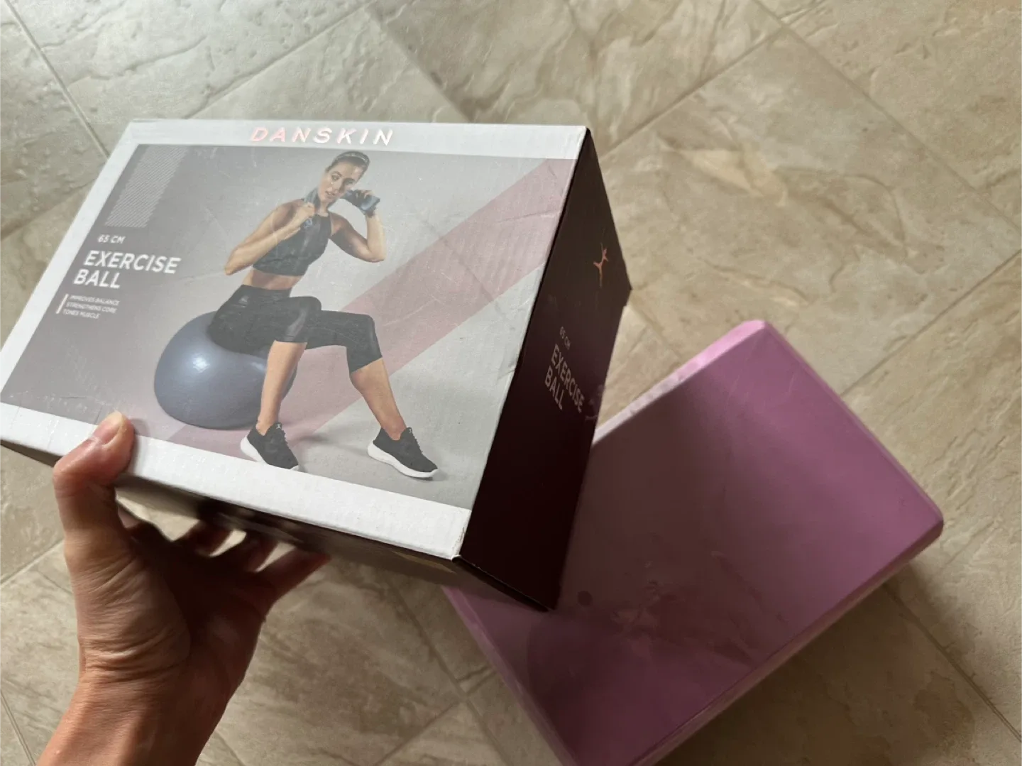 Danskin 65cm Exercise Ball + Yoga Block image indicator(2)