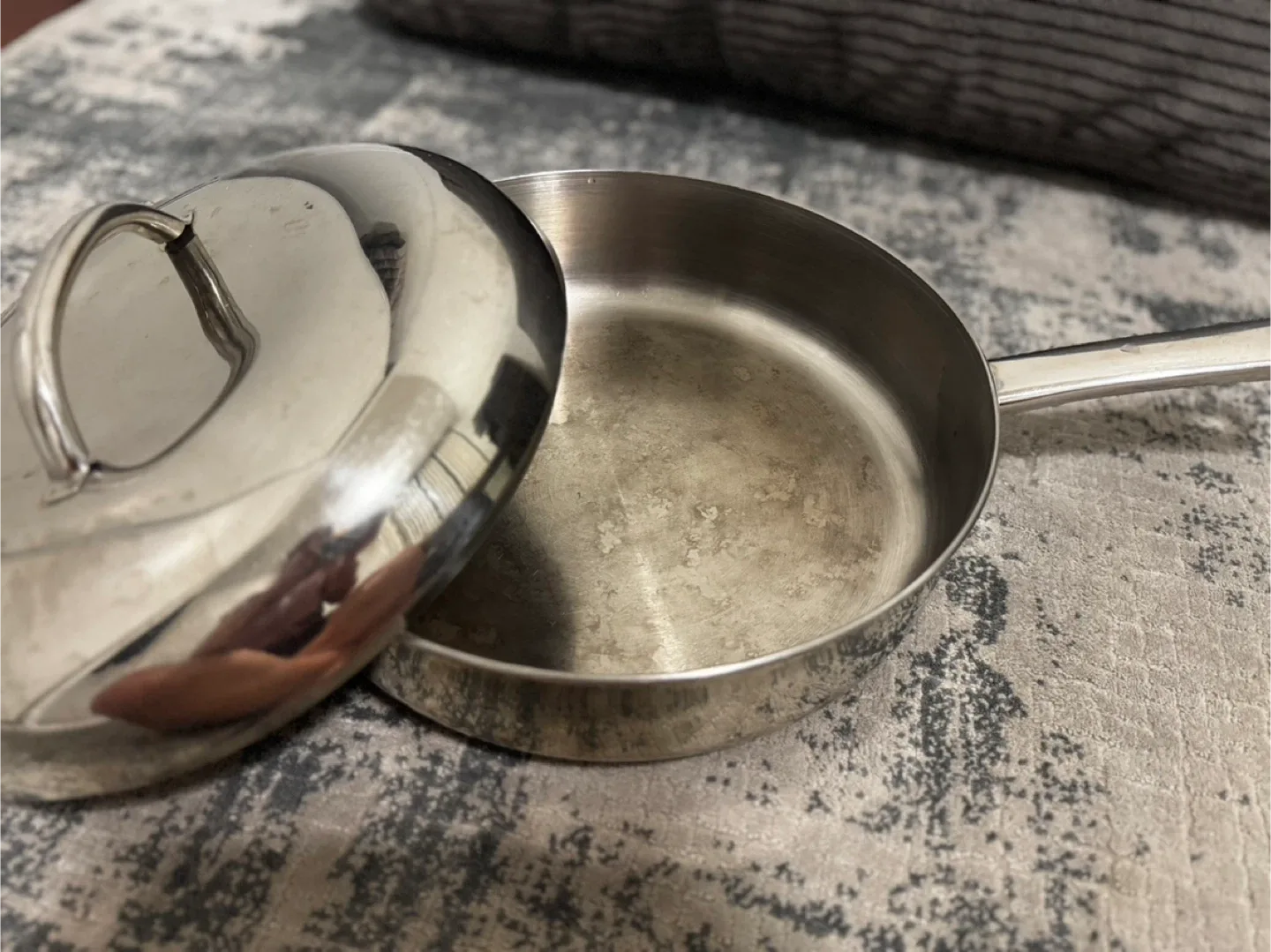Stainless Steel Frying Pan with Lid thumbnail