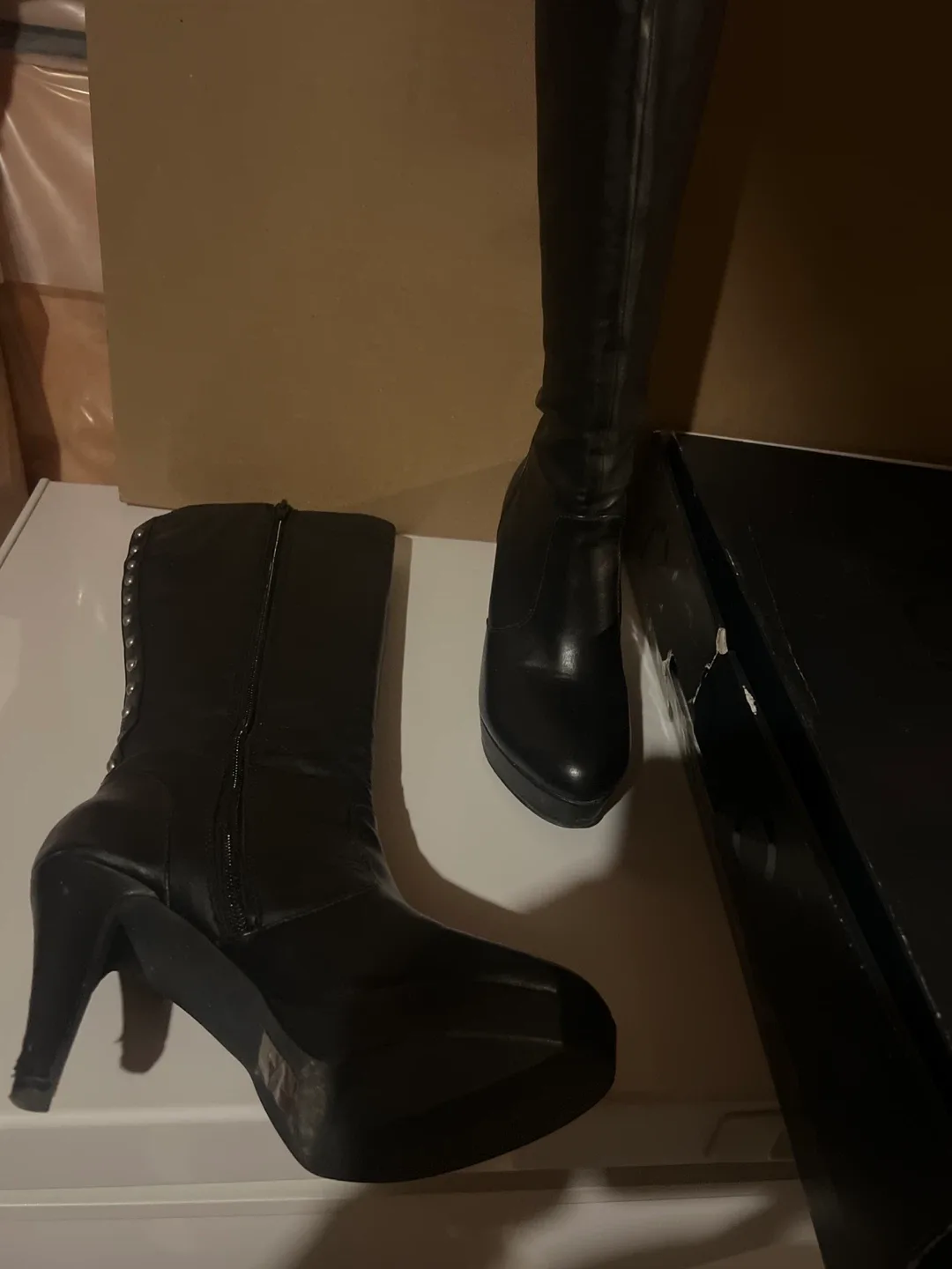 Globo Black OPEKA-96 Knee High Boots - Size 7 image indicator(2)