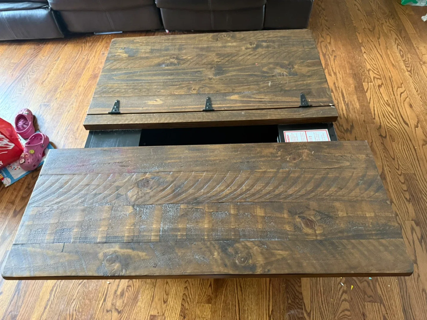 Wooden Lift Top Coffee Table image indicator(3)