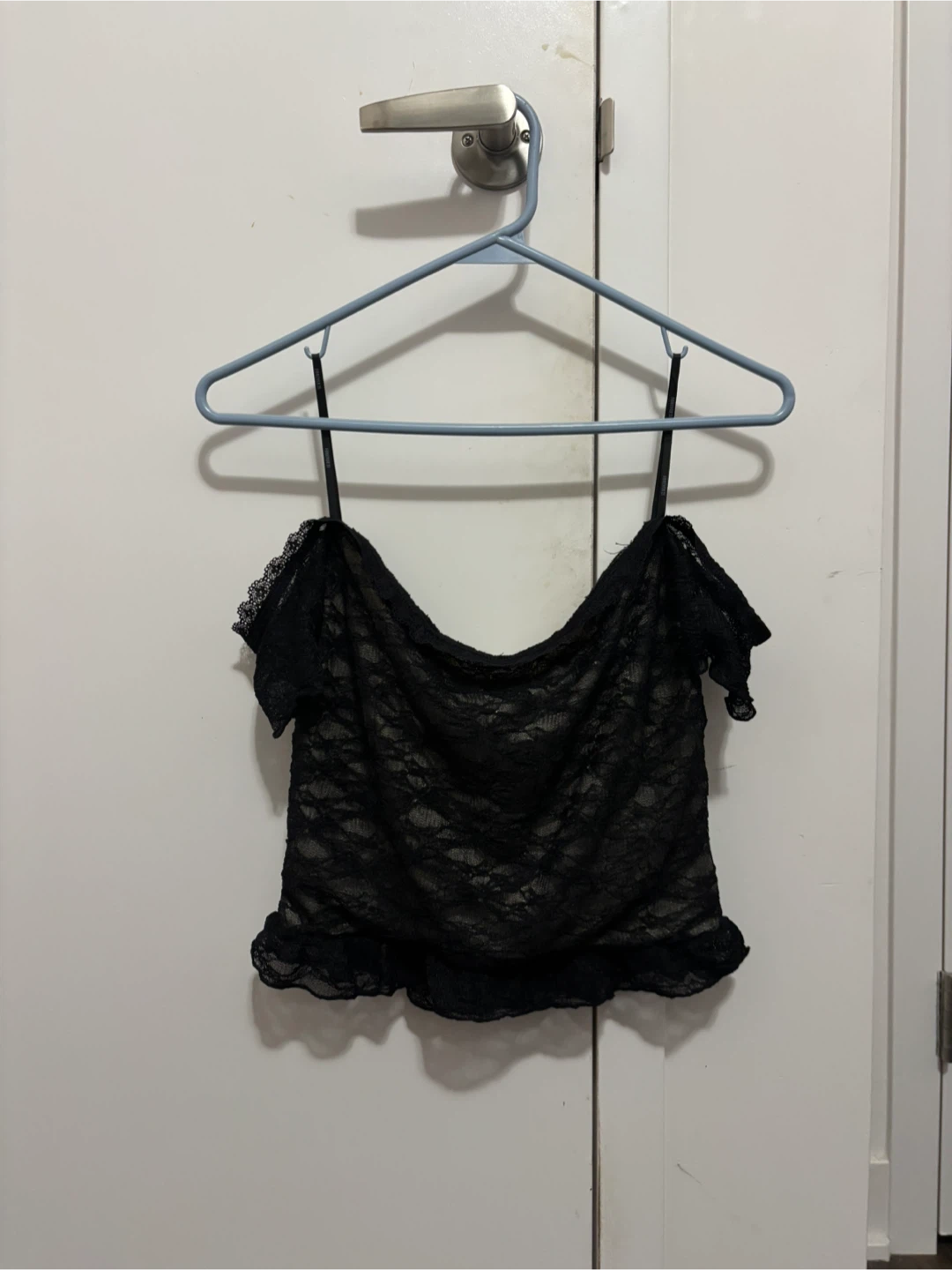 F21 Women’s Black Lace Off-the-Shoulder Top