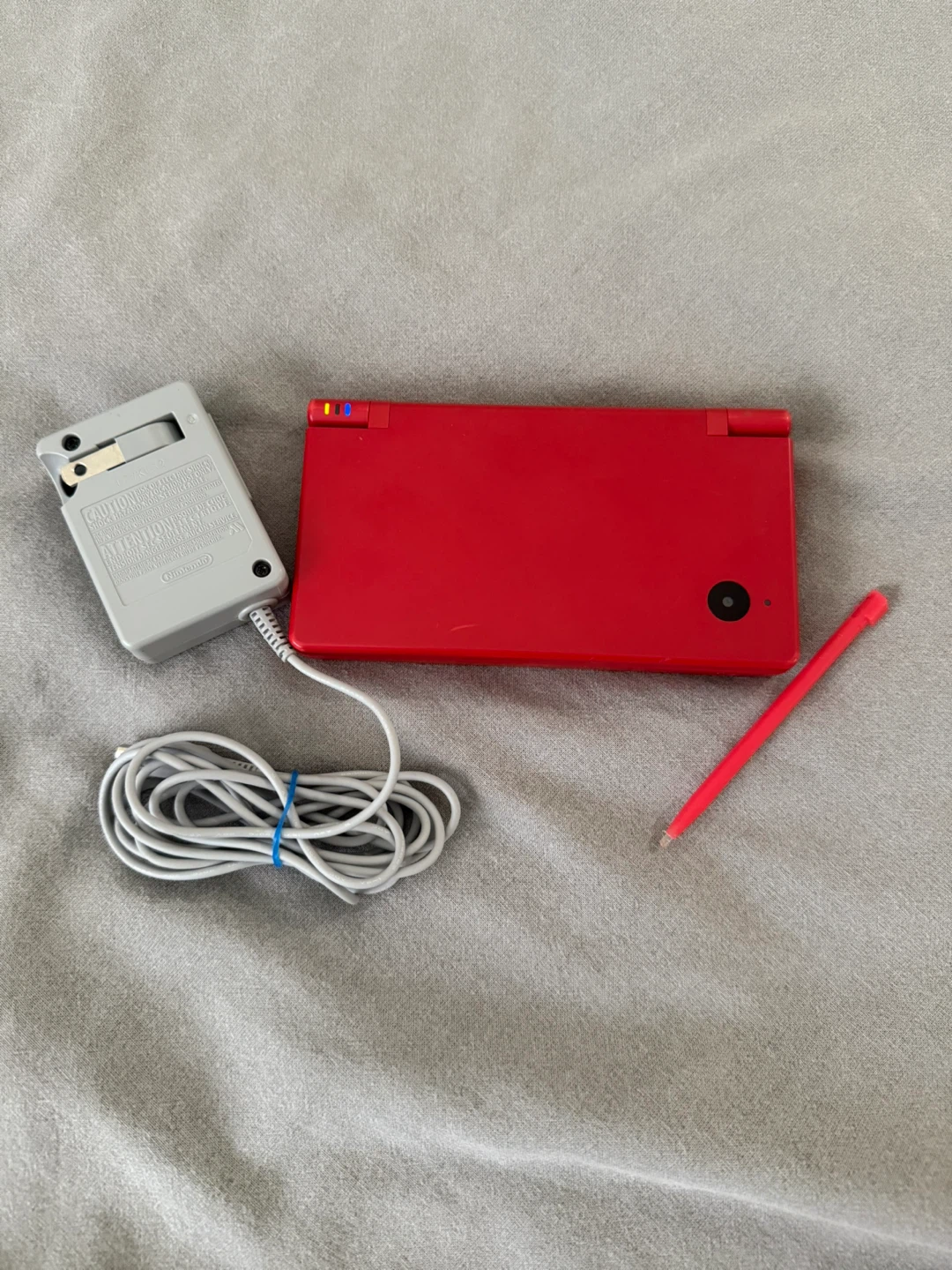 Nintendo DS Lot - Silver & Red Consoles + Games